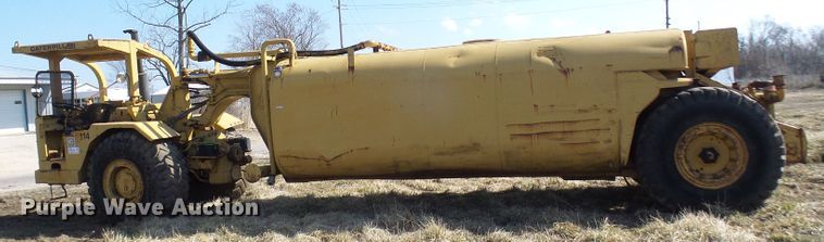 image for item DL0862 Caterpillar  water wagon