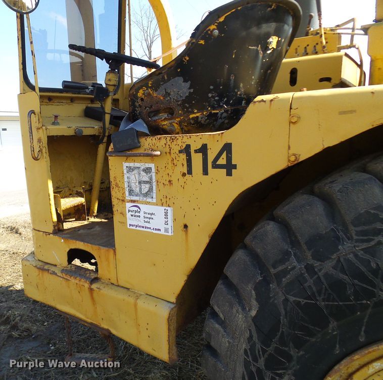 image for item DL0862 Caterpillar  water wagon