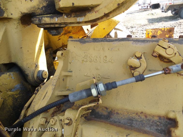 image for item DL0862 Caterpillar  water wagon