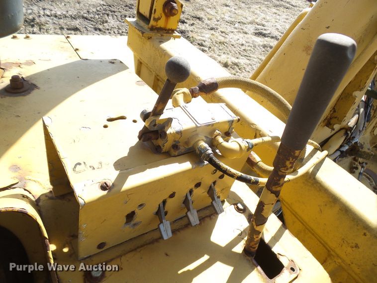 image for item DL0862 Caterpillar  water wagon