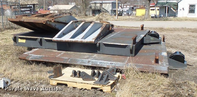 image for item DL0865 Barge ramps