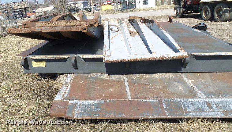 image for item DL0865 Barge ramps