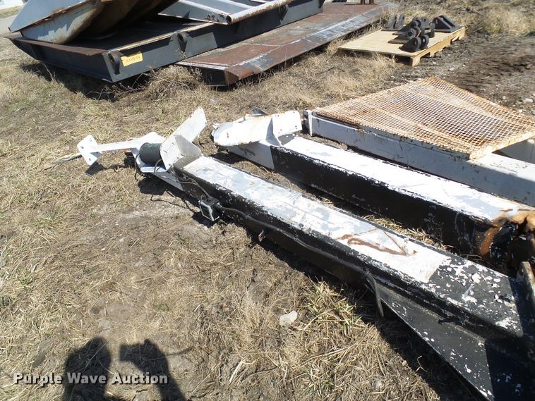 image for item DL0865 Barge ramps