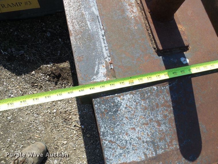 image for item DL0865 Barge ramps