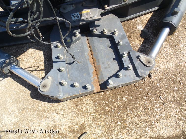 image for item DL0866 Skid steer tree sheer