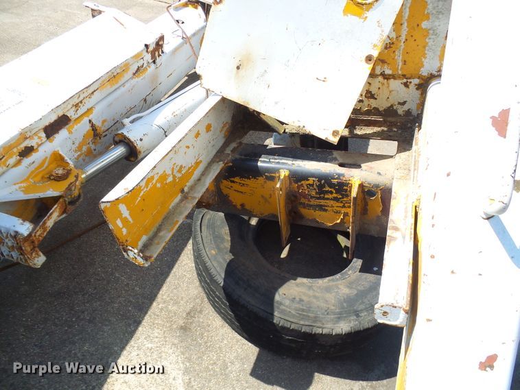 image for item DL0871 Powers Pole Master 86-611  crane