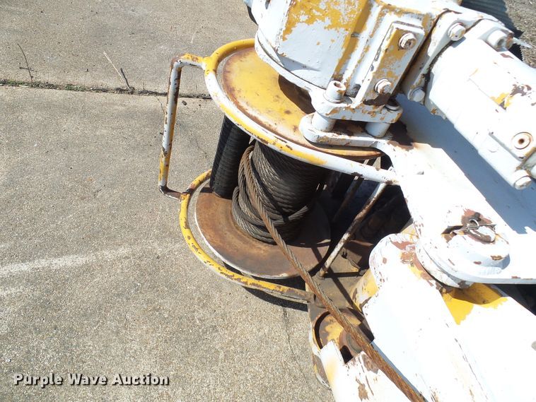 image for item DL0871 Powers Pole Master 86-611  crane