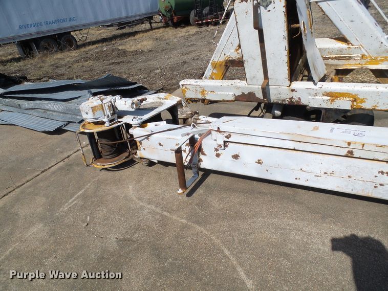 image for item DL0871 Powers Pole Master 86-611  crane