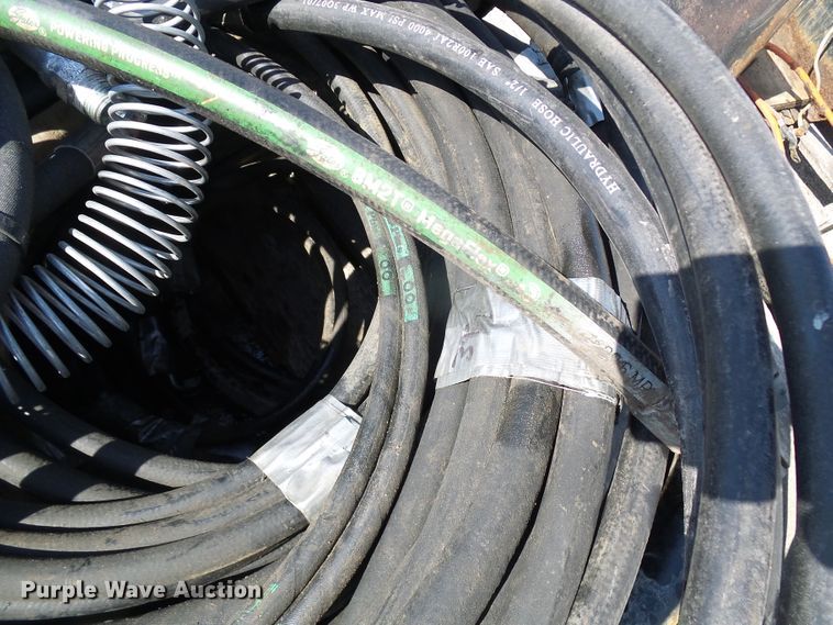 image for item DL0873 Assorted hydraulic hoses and pumps