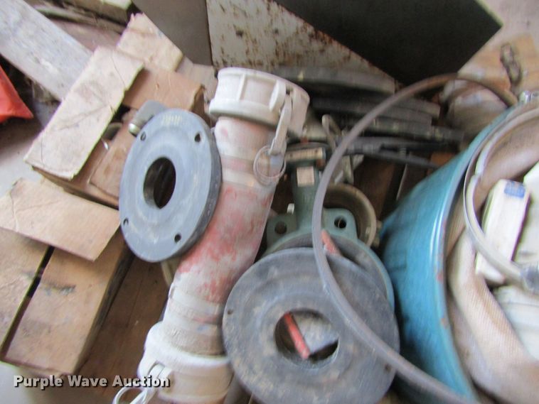 image for item DL0873 Assorted hydraulic hoses and pumps