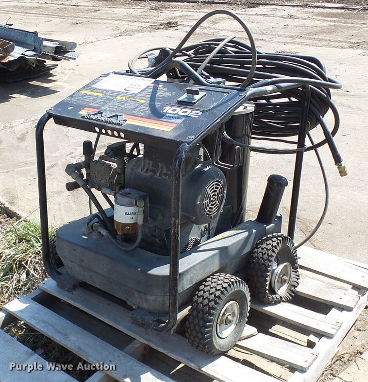 image for item DL0878 (3) pressure washers