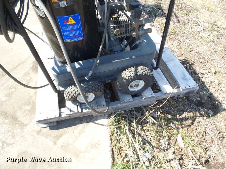 image for item DL0878 (3) pressure washers