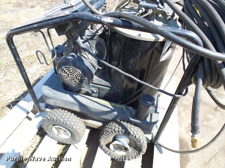 image for item DL0878 (3) pressure washers