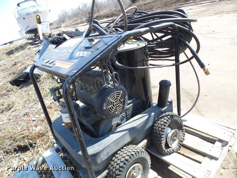 image for item DL0878 (3) pressure washers