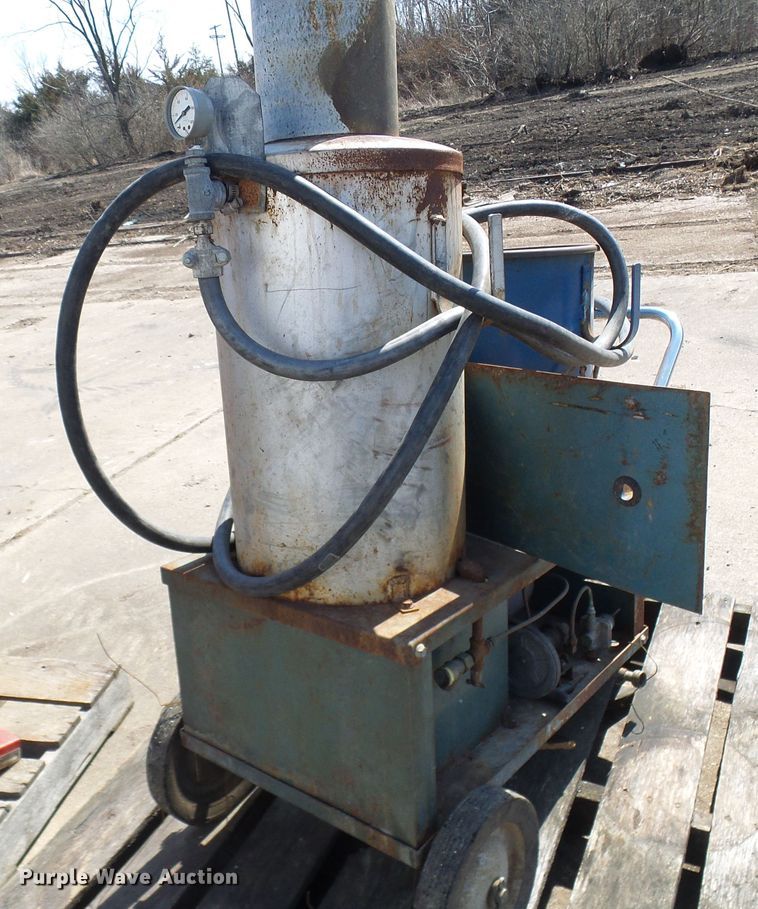 image for item DL0878 (3) pressure washers