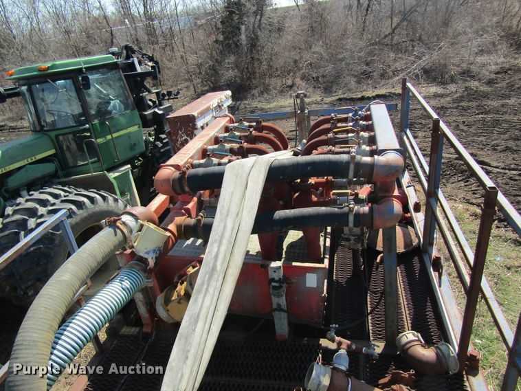 image for item DL0880 American MP300 mud pump