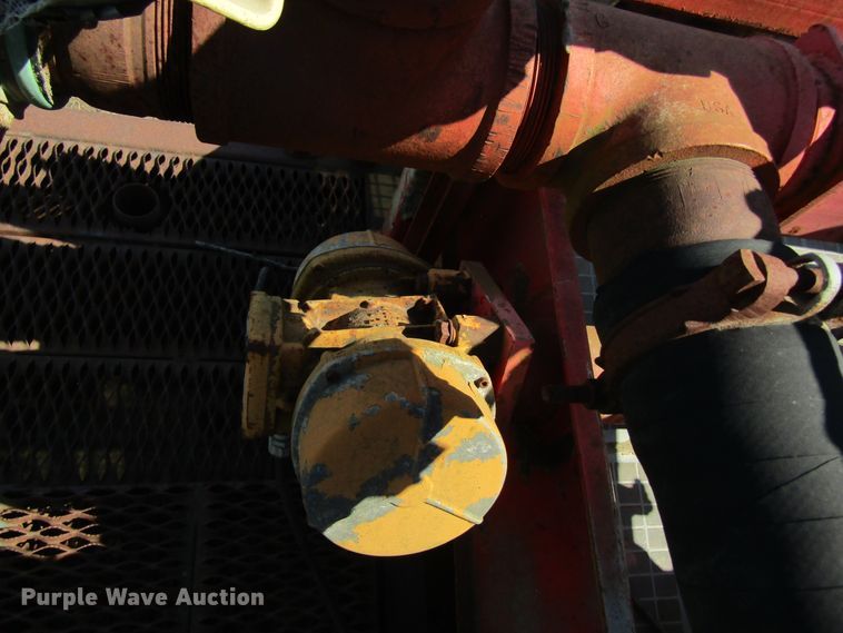 image for item DL0880 American MP300 mud pump