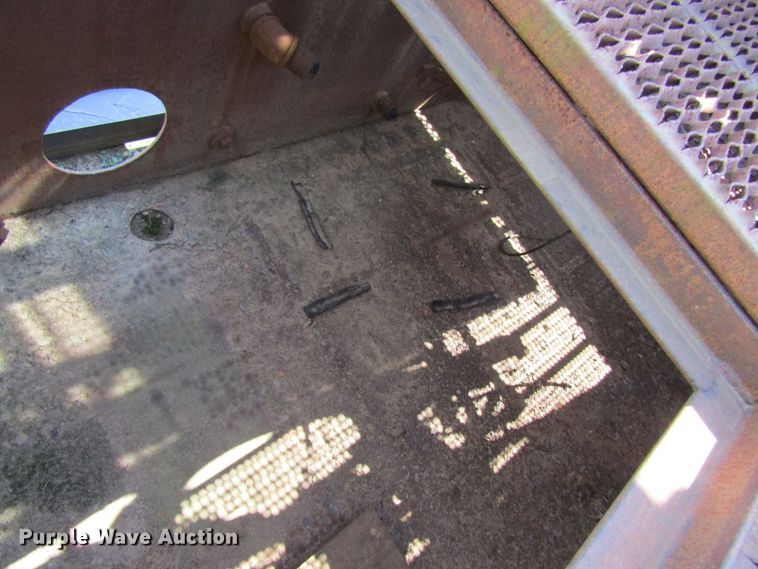 image for item DL0880 American MP300 mud pump