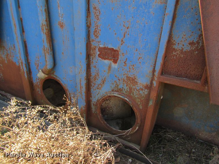 image for item DL0880 American MP300 mud pump