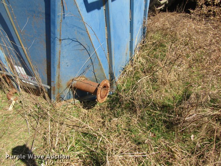 image for item DL0880 American MP300 mud pump