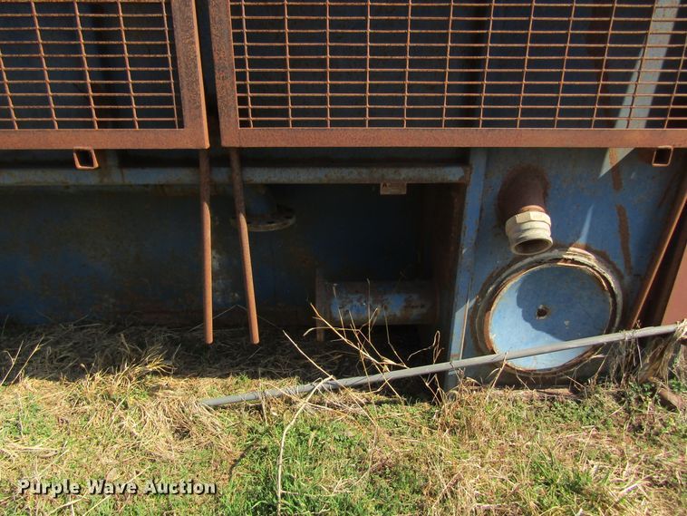 image for item DL0880 American MP300 mud pump