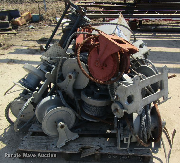 image for item DL0881 Assorted Wintech winches