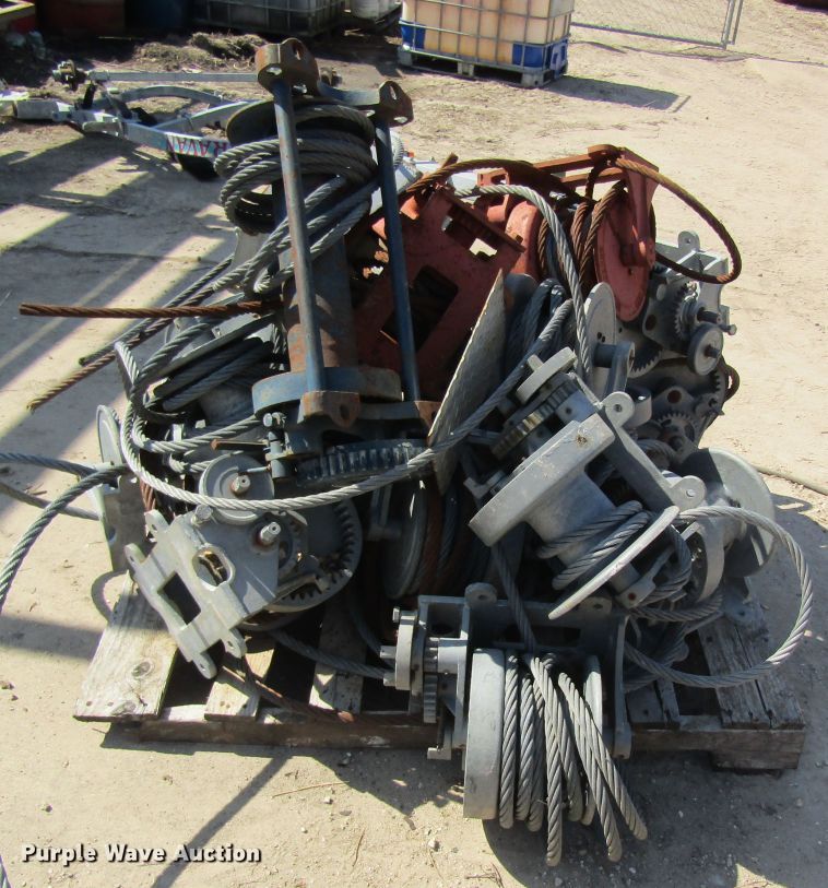 image for item DL0881 Assorted Wintech winches