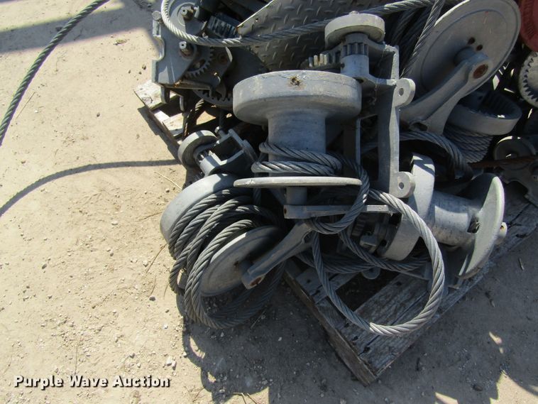 image for item DL0881 Assorted Wintech winches