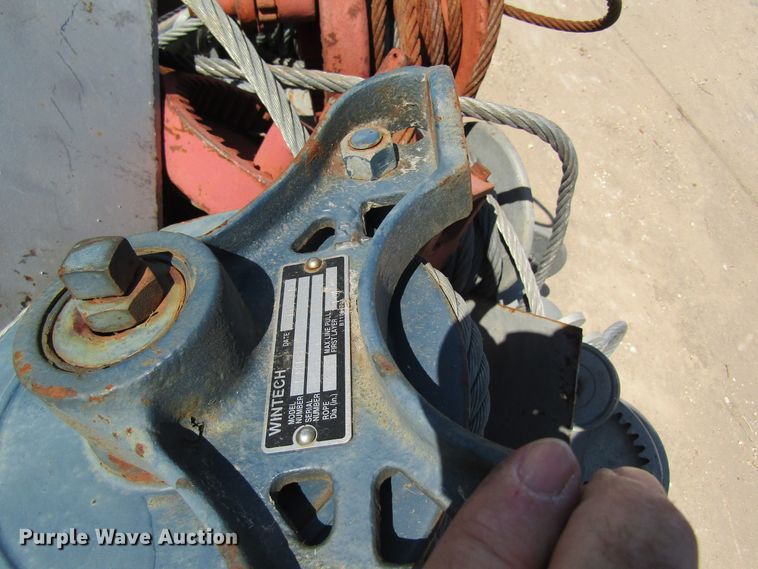 image for item DL0881 Assorted Wintech winches