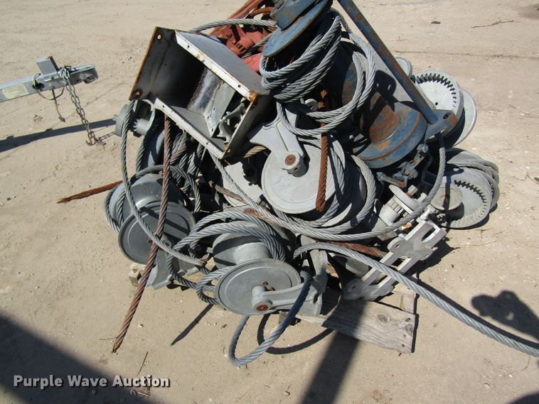 image for item DL0881 Assorted Wintech winches