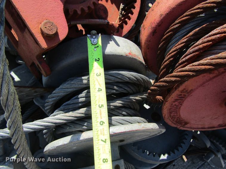 image for item DL0881 Assorted Wintech winches