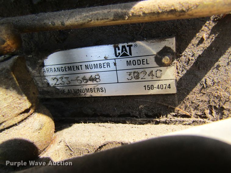 image for item DL0885 Caterpillar 3024C  engine