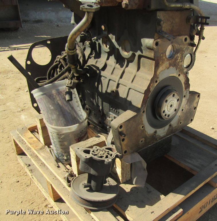 image for item DL0885 Caterpillar 3024C  engine
