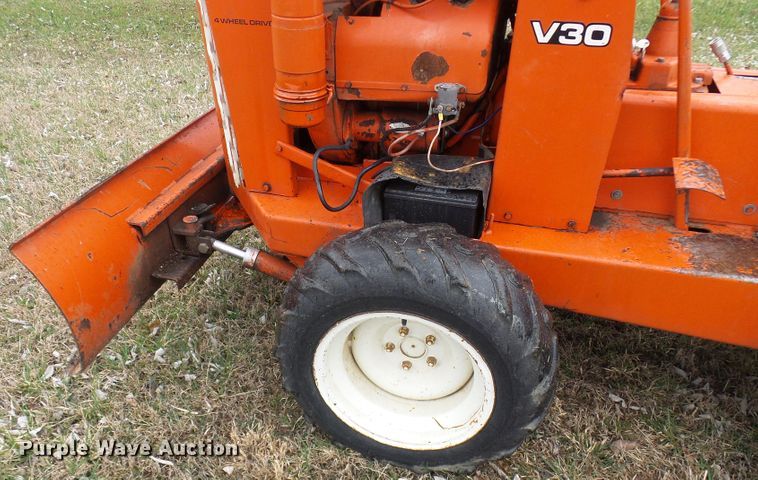 image for item DL0917 Ditch Witch V30  trencher