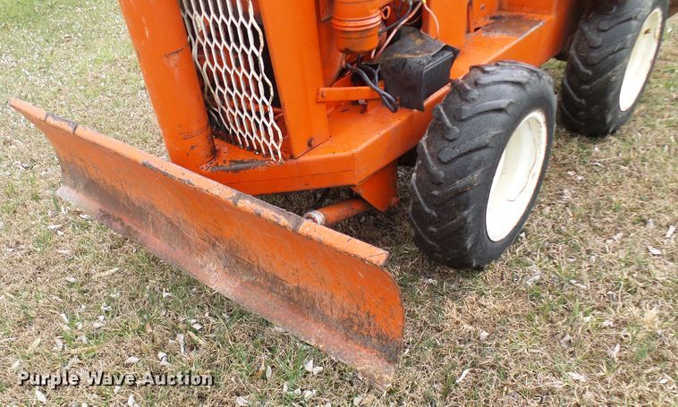 image for item DL0917 Ditch Witch V30  trencher