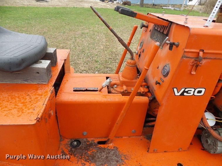 image for item DL0917 Ditch Witch V30  trencher