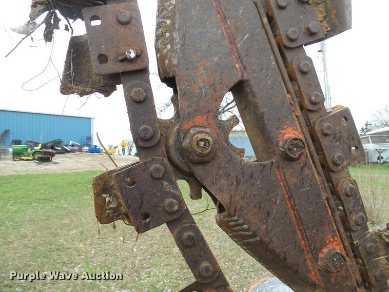 image for item DL0917 Ditch Witch V30  trencher