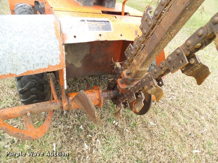 image for item DL0917 Ditch Witch V30  trencher