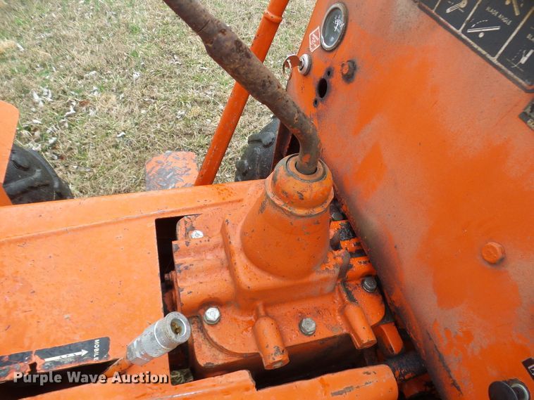 image for item DL0917 Ditch Witch V30  trencher