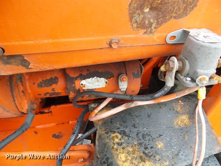 image for item DL0917 Ditch Witch V30  trencher