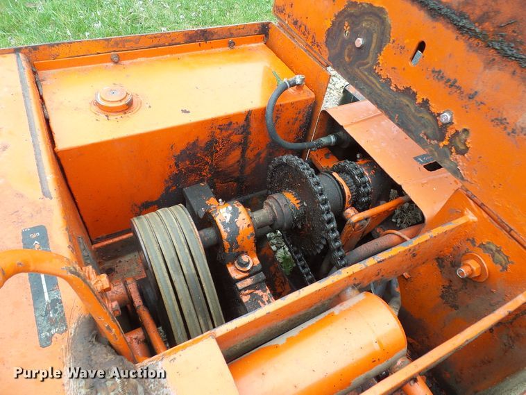 image for item DL0917 Ditch Witch V30  trencher