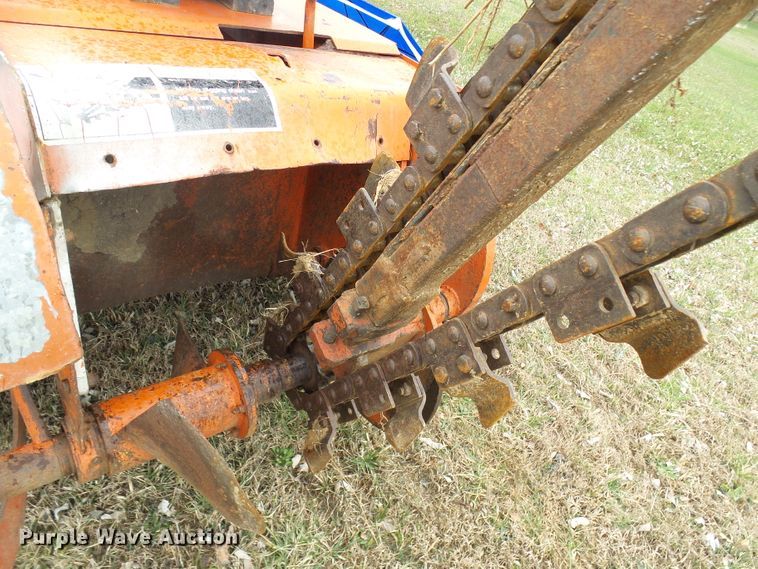 image for item DL0917 Ditch Witch V30  trencher