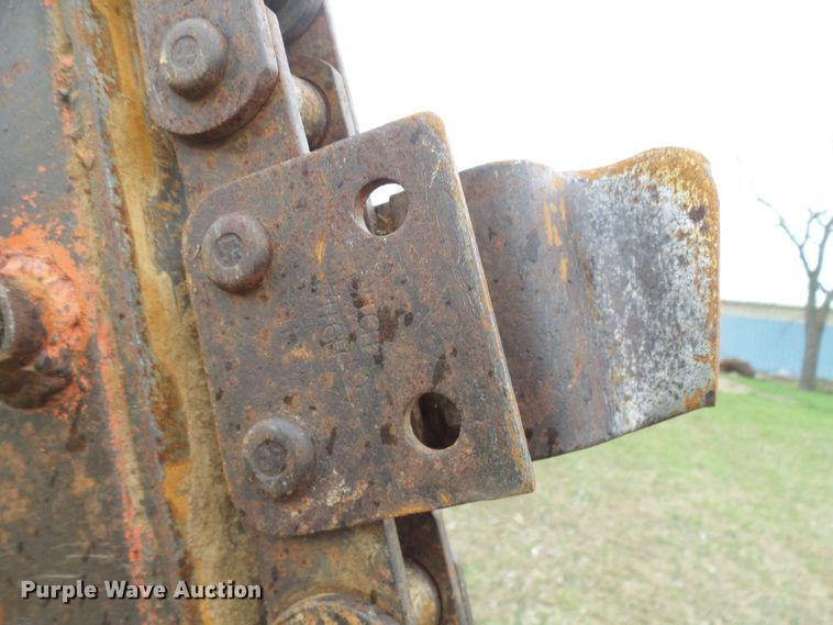 image for item DL0917 Ditch Witch V30  trencher