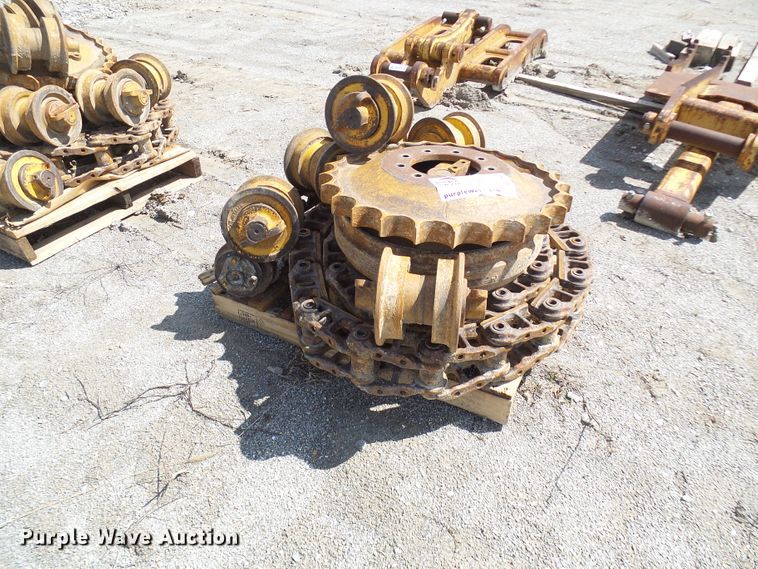 image for item DL0931 John Deere 550H parts