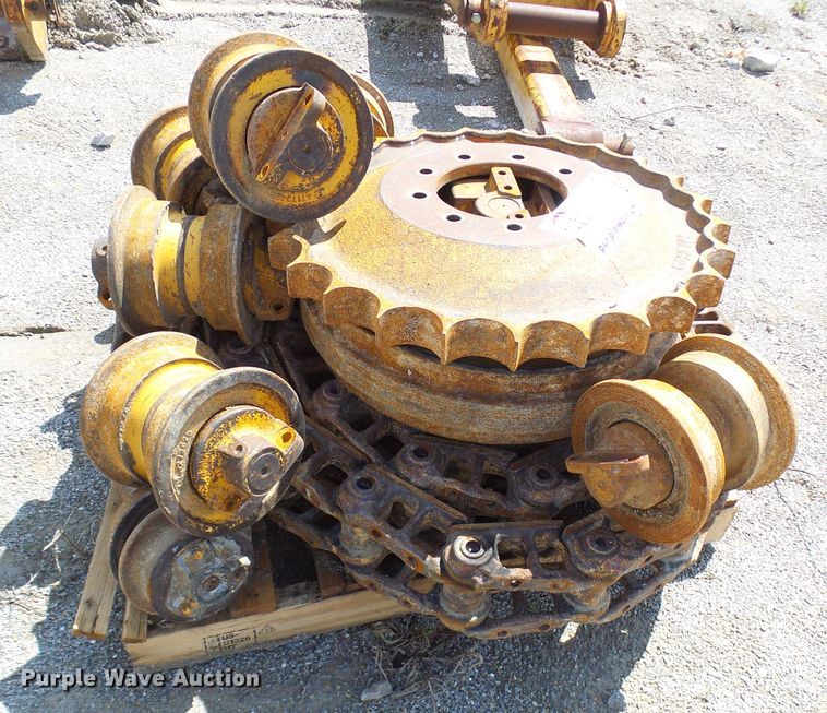 image for item DL0931 John Deere 550H parts