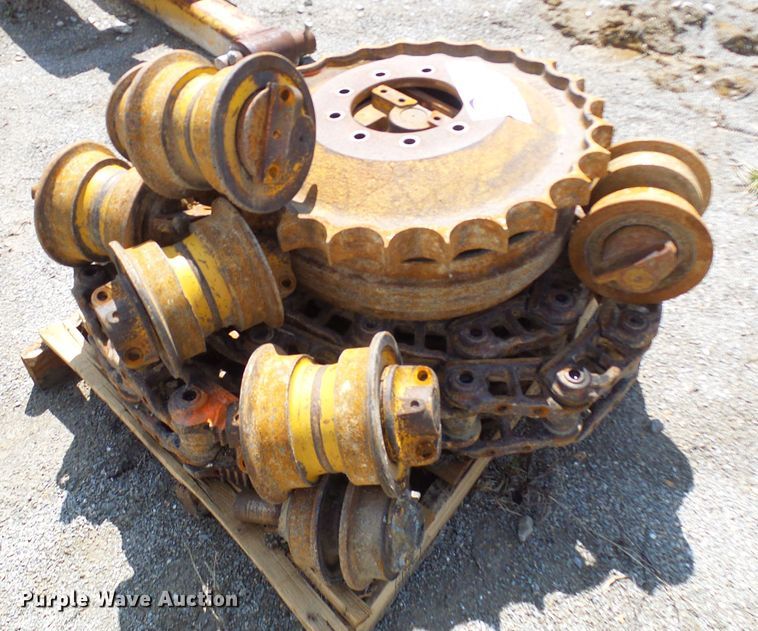 image for item DL0931 John Deere 550H parts