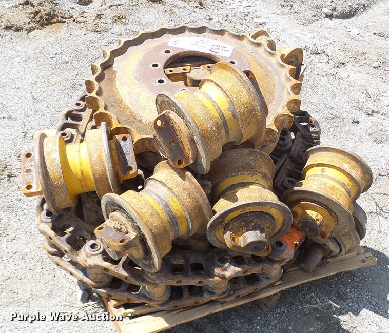 image for item DL0931 John Deere 550H parts