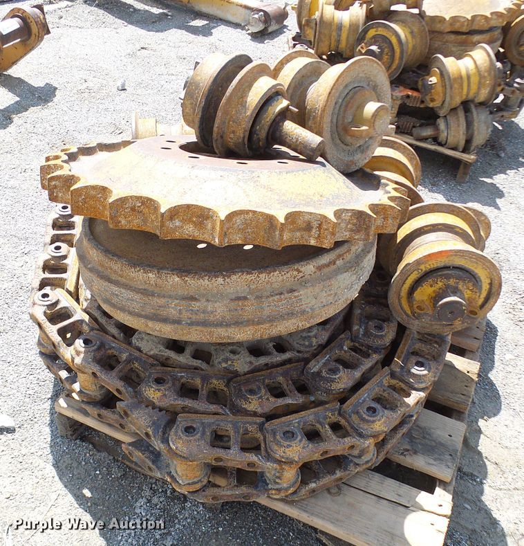 image for item DL0931 John Deere 550H parts