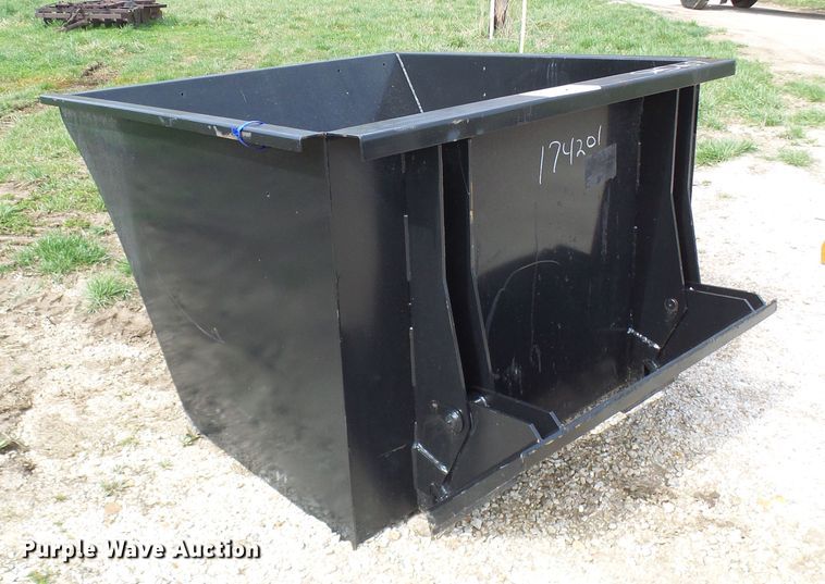 image for item DL0936 Skid steer dumpster