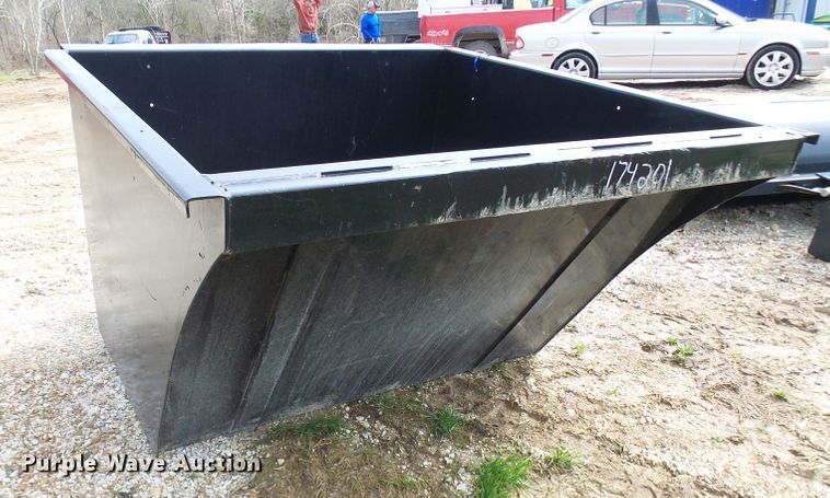 image for item DL0936 Skid steer dumpster